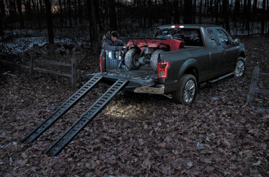 Ford F-150 2015 года  (фото 20 из 33)